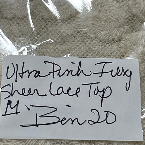 ULTRA PINK Ivory Sheer Lace Mesh Top Women’s Medium Floral Romantic  Dainty Y2K - Picture 16 of 16